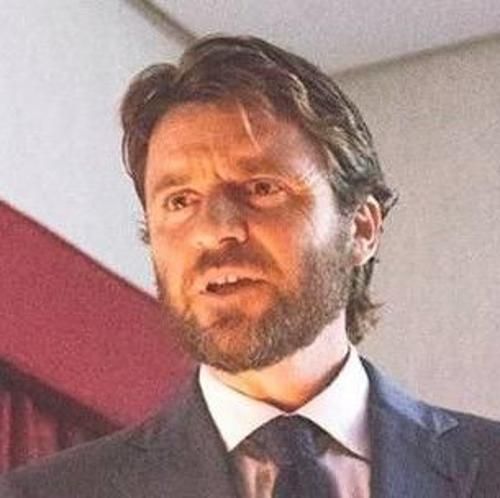 Dr. Ángel Estella